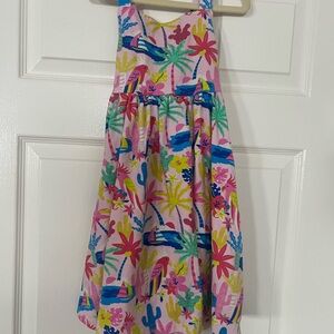 Set of 4 cute spring/summer dresses!